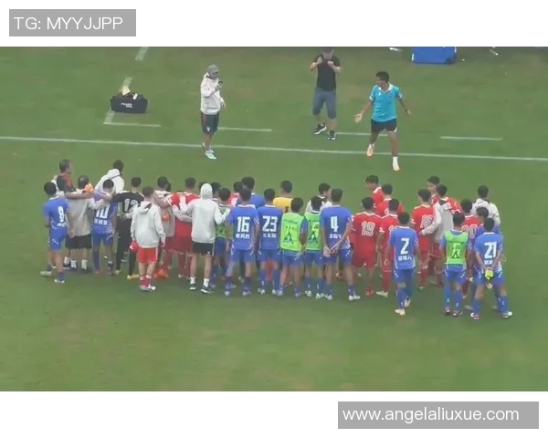 河床与曼特宁独立的较量：足球与文化的交融与碰撞